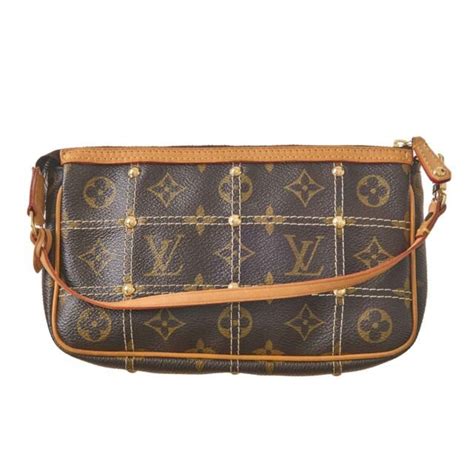 louis vuitton rivestiva sedile dei treni|louis vuitton clothing.